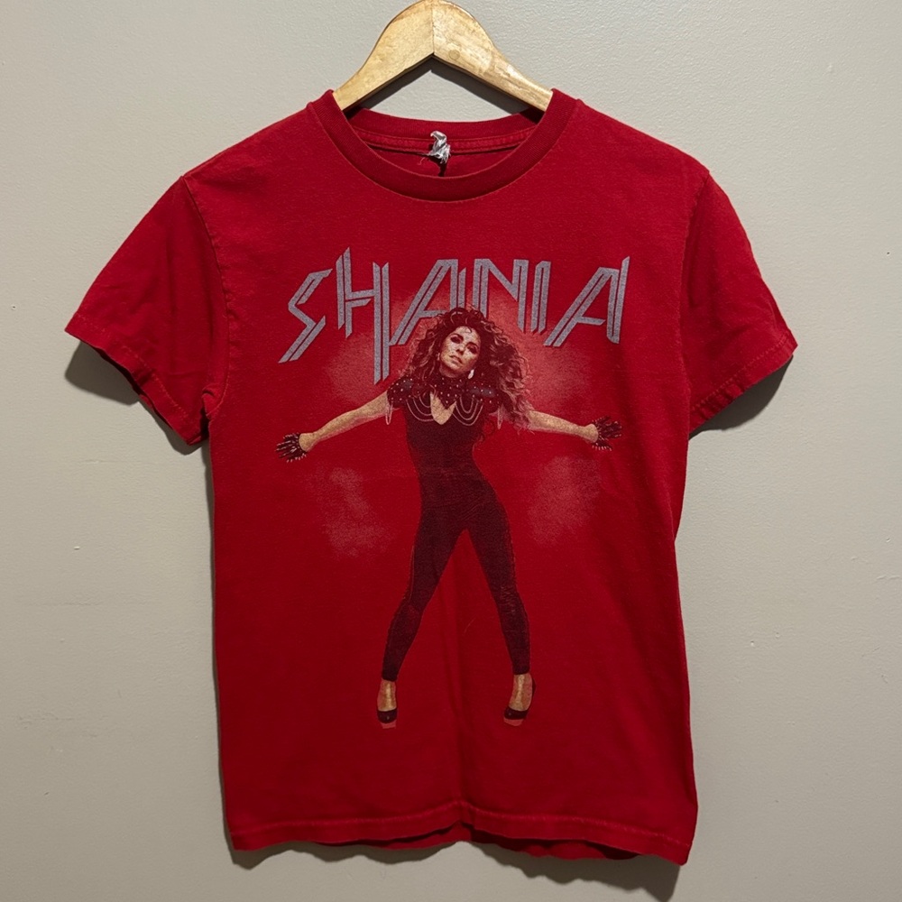 Red Shania Rock this Country Tour Graphic Tee